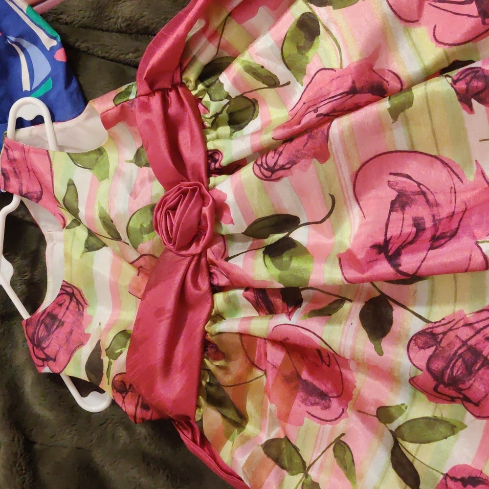 Rose dress